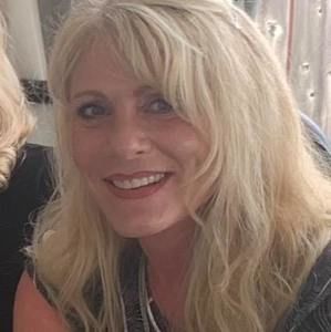 Meet your Posher, Jeannine